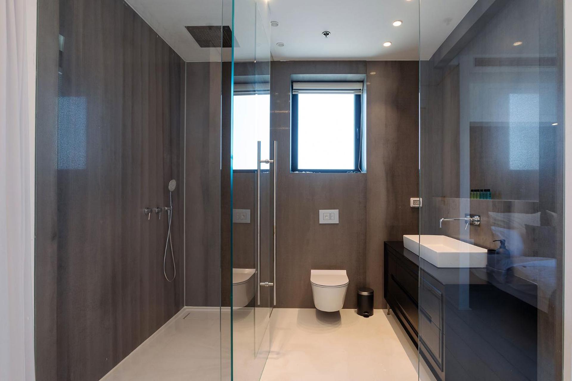 Ferienwohnung Yalarent Sea-Breeze Penthouse With Jacuzzi Bat Yam Exterior foto
